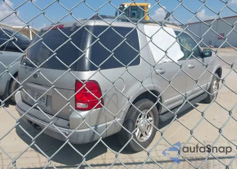 2002 Ford Explorer Xlt from USA, damaged, VIN 1FMZU63W72UC73880